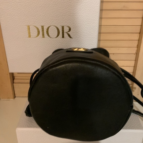 Beautiful Dior Small Bucket Bag !! Come with box !!RARE - Picture 2 of 12